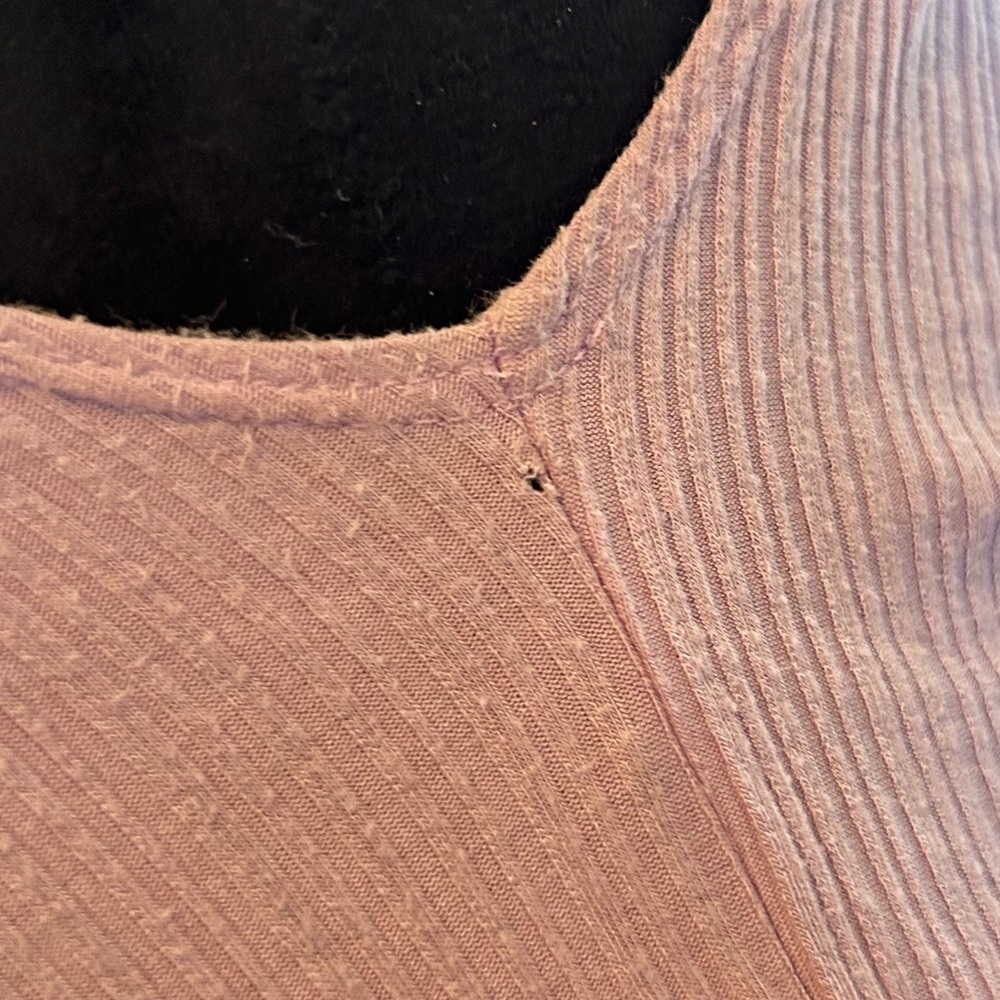 Billabong Woman’s Medium Purple Girls Like You Ruffle Sleeve Surplice Top - Picture 8 of 8